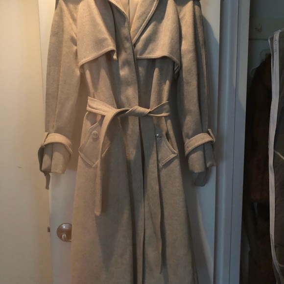 Full Length Tailored Fit Twill Wool Trench Coat - Picture 16 of 16